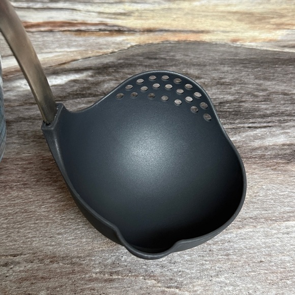 Pampered Chef Bundle - Picture 4 of 5